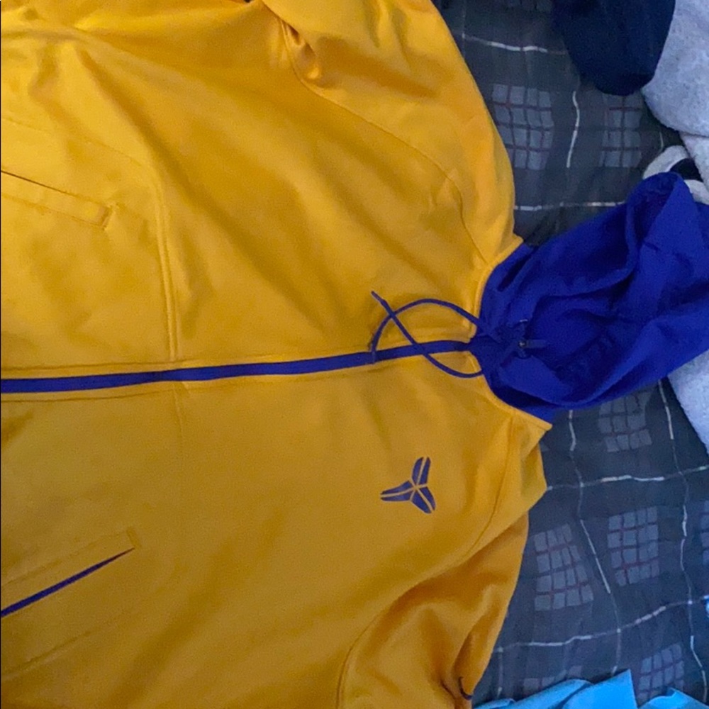 Nike Kobe Hoodie Yellow and Purple.